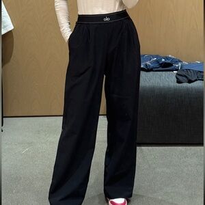 ALO Yoga Black Women's Pants